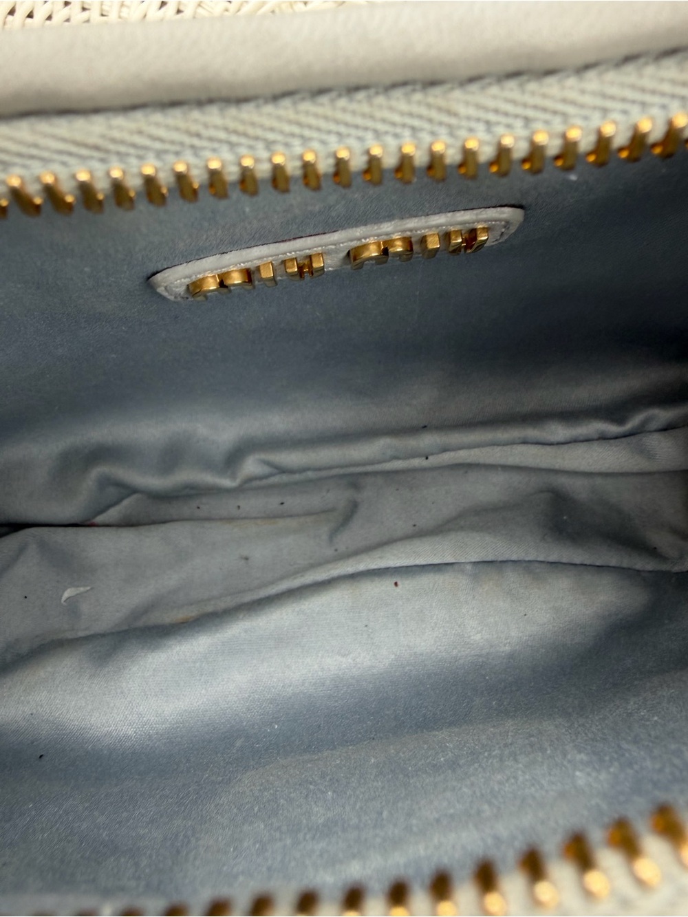 Miu Miu Padded Matelassé Shoulder Bag in Light Gray with Gold Hardware - Picture 3 of 4